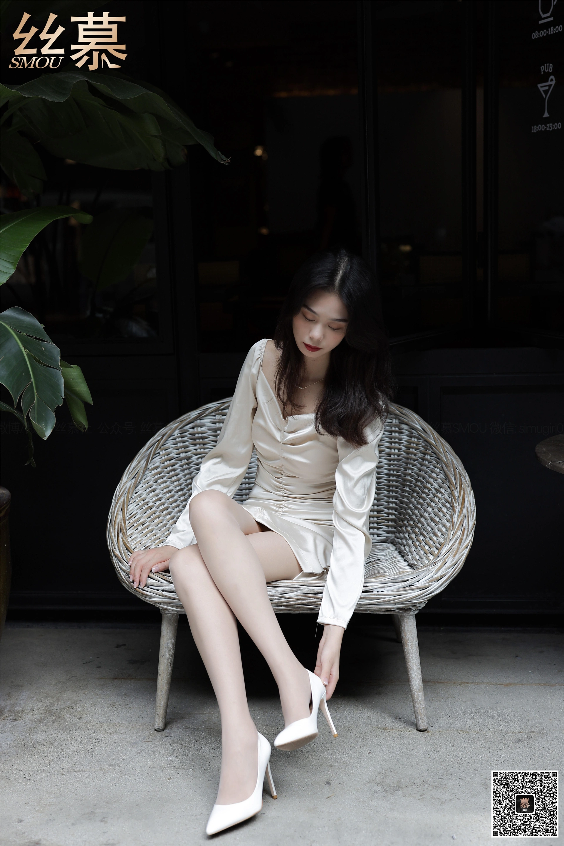 丝慕写真 - SM370 天天一元 芝芝《丝欲美人》 2